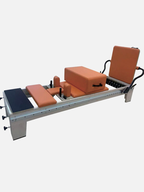 Maple wood movable footbar pilates reformer